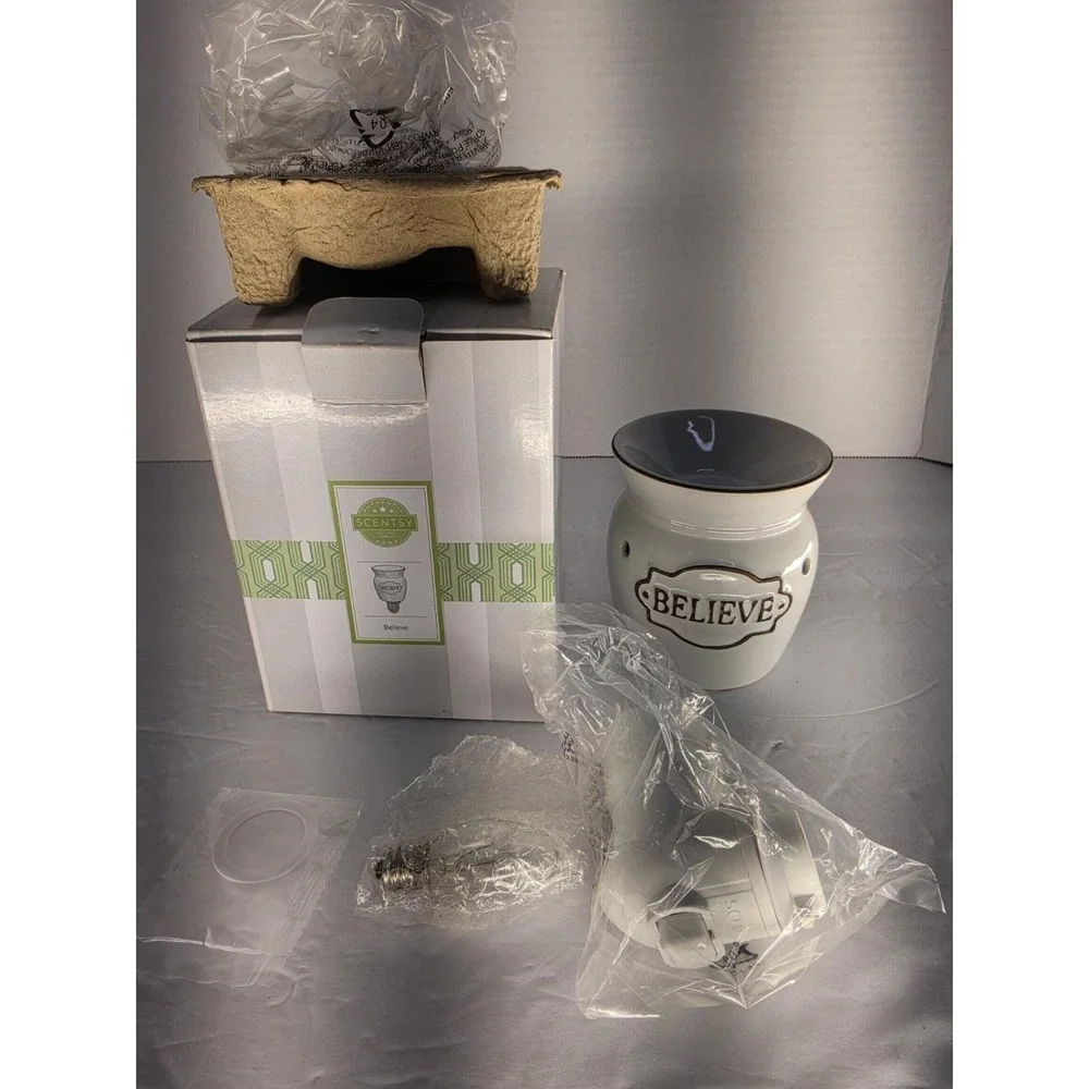 Scentsy Believe Plug In Wax Warmer Retired Discontinued 2015 Original Box